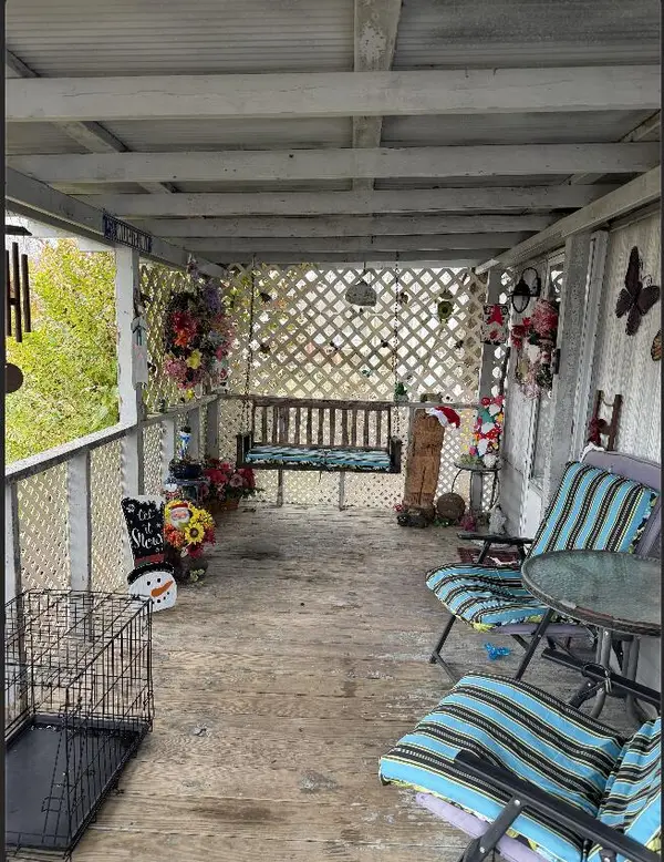 75 Clark Lane, Lily, KY 40740