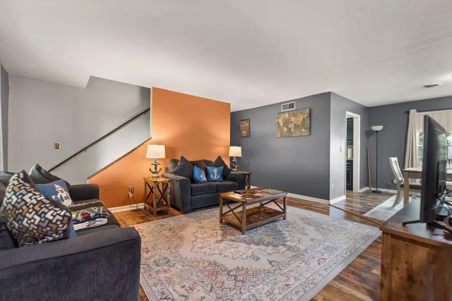 210 Shearwood Avenue, Somerset, KY 42503 - Image #2