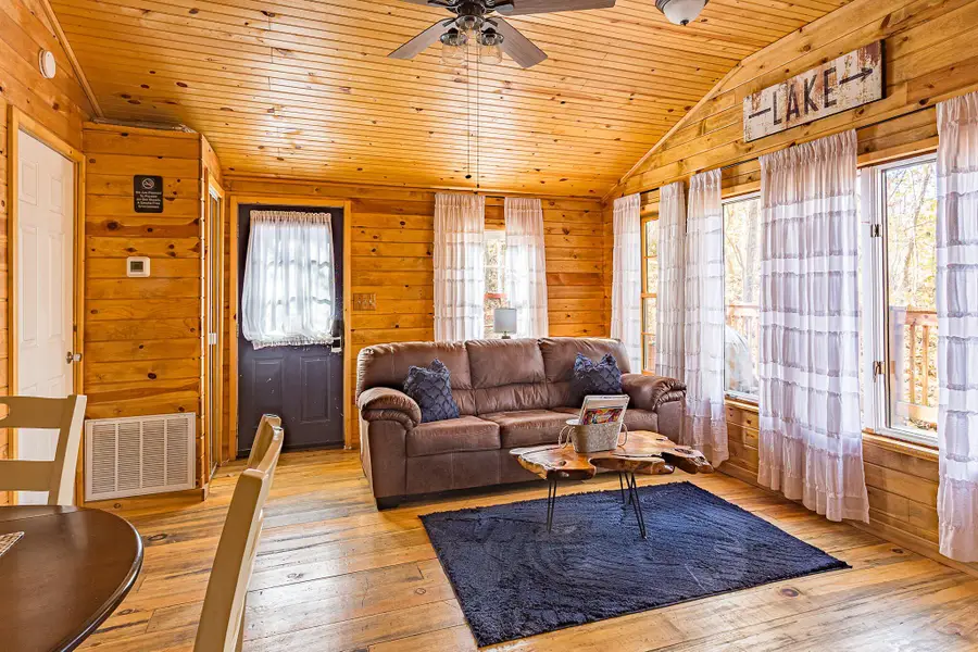 222 Cedar Bluff Ridge Road, Monticello, KY 42633 - Image #3