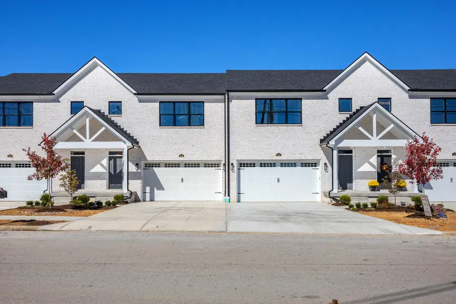 1009 Lauderdale Drive, Nicholasville, KY 40356 - Image #2