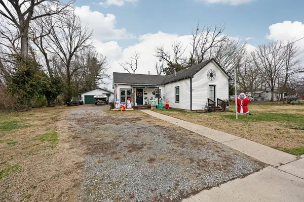 417 W Broadway Street, Harrodsburg, KY 40330