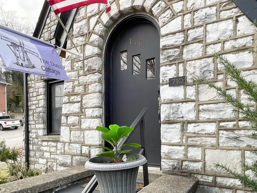 710 Woodland Avenue, Frankfort, KY 40601 - Image #2