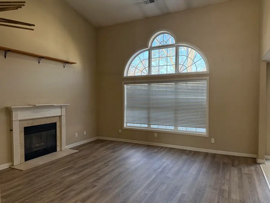 154 Hawthorne Drive, Georgetown, KY 40324 - Image #2