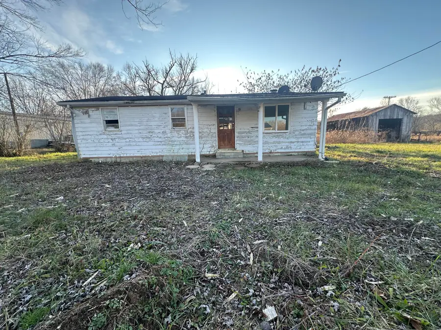 69 Powell Road, Clay City, KY 40312 - Image #2