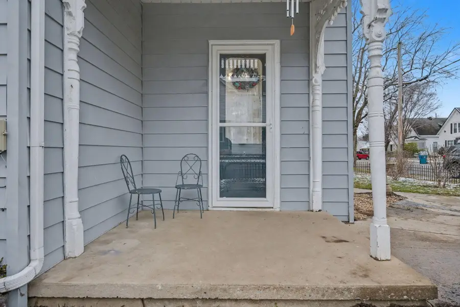 203 E Poplar Street, Harrodsburg, KY 40330 - Image #2