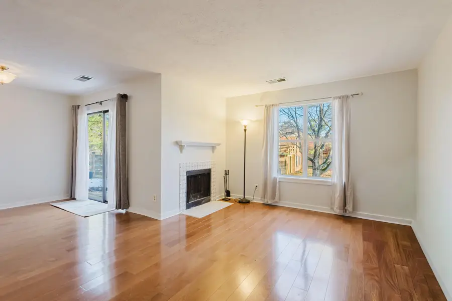 421 Redding Road #14, Lexington, KY 40517 - Image #2