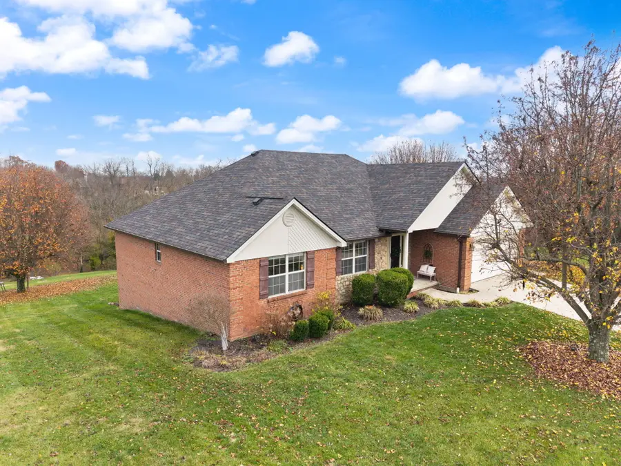 637 Autumnwood Drive, Richmond, KY 40475 - Image #2