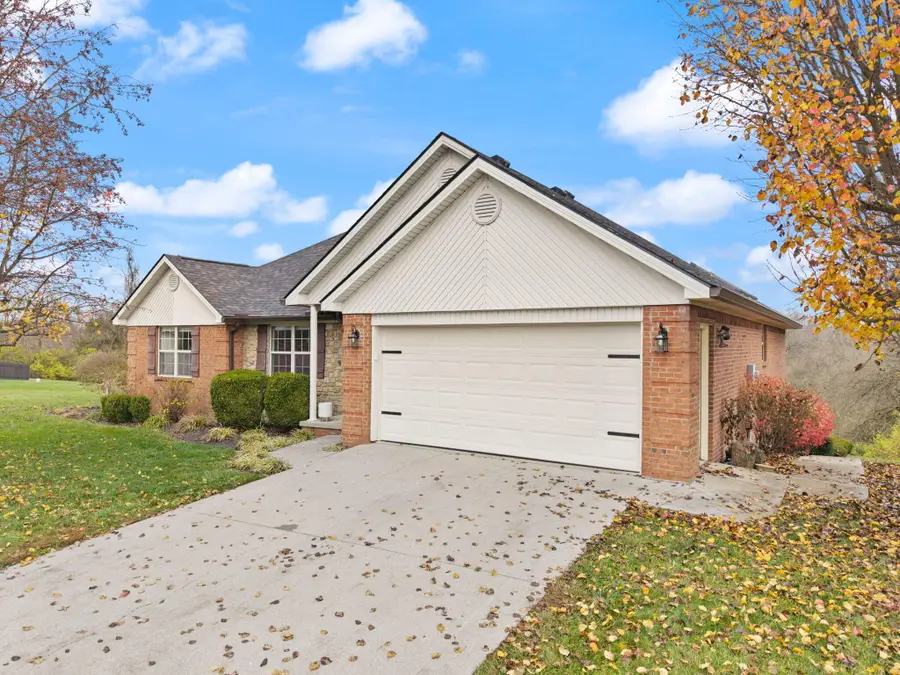 637 Autumnwood Drive, Richmond, KY 40475 - Image #3