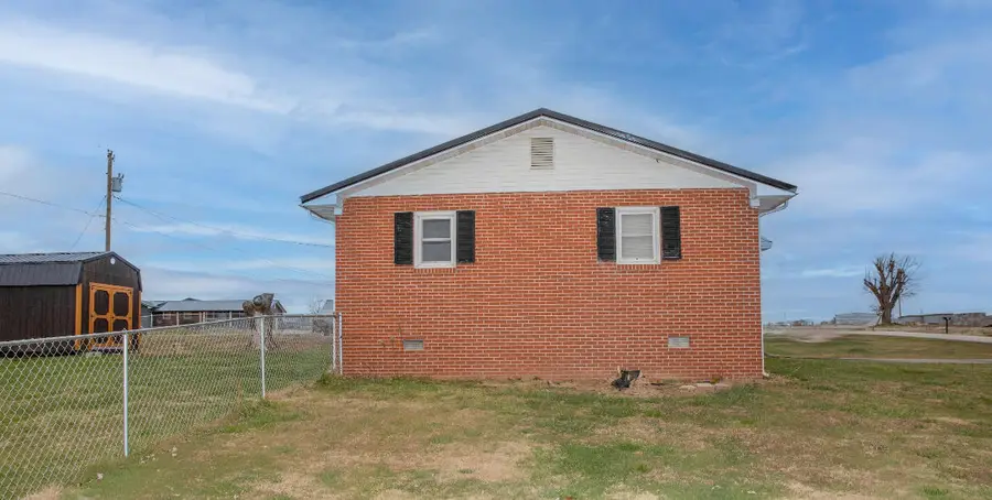 208 Meadowlane Road, London, KY 40744 - Image #3