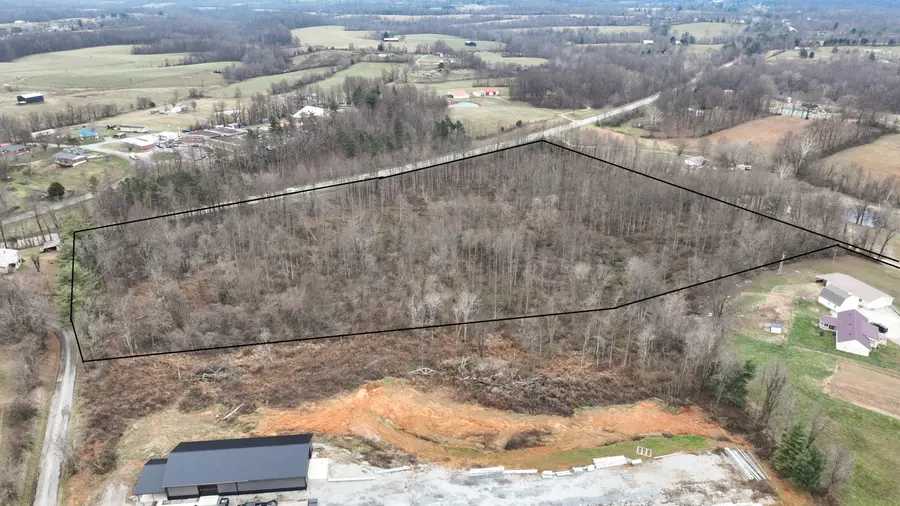 7265 Somerset Road, Waynesburg, KY 40489 - Image #2