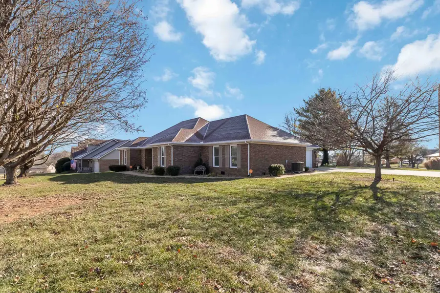 197 Ridgeview Drive, Somerset, KY 42503 - Image #2