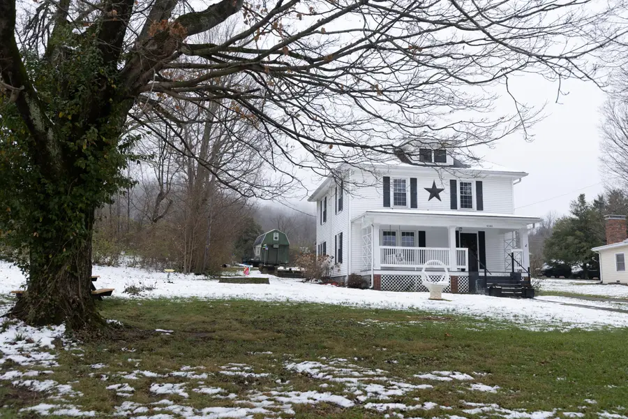 6580 Alum Springs Road, Danville, KY 40422 - Image #2