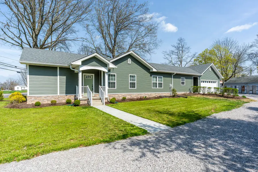 94 E 20th Street, Paris, KY 40361 - Image #2