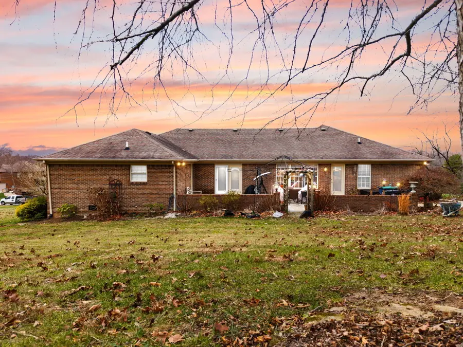 871 Woods Edge Drive, Somerset, KY 42503 - Image #2