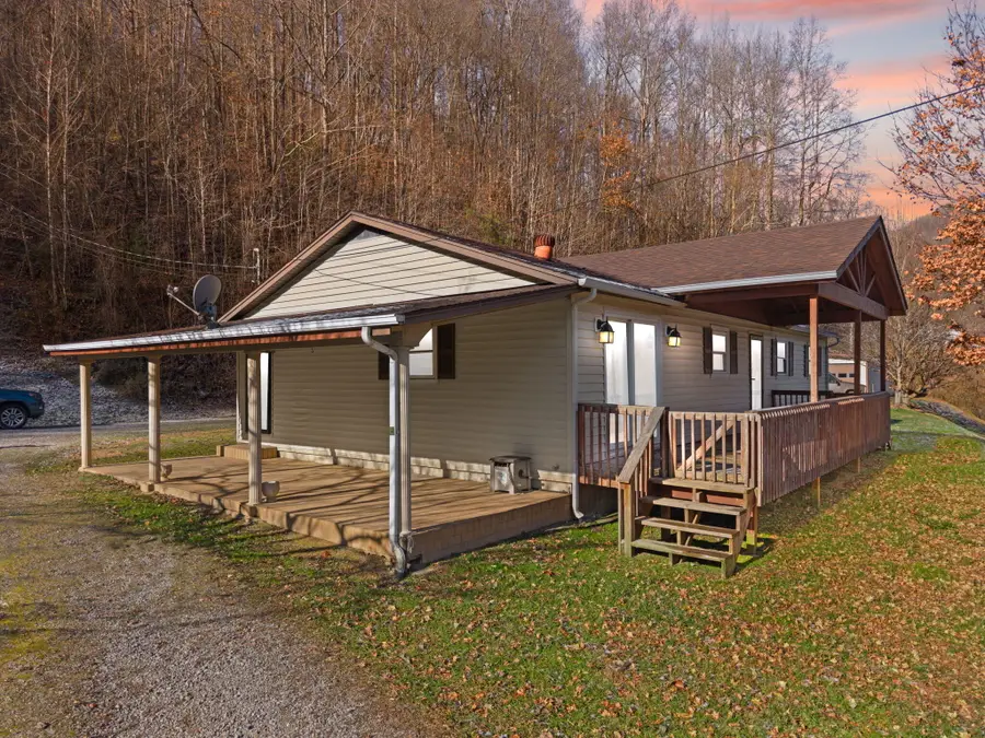177 White Church Right Frk Road, Pineville, KY 40977 - Image #2