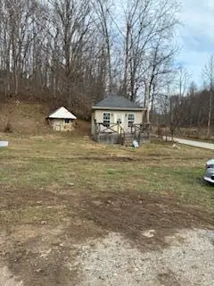 563 Moores Creek Greenhill Road, Annville, KY 40402 - Image #3