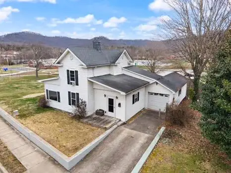 306 Main Street, Irvine, KY 40336 - Image #2