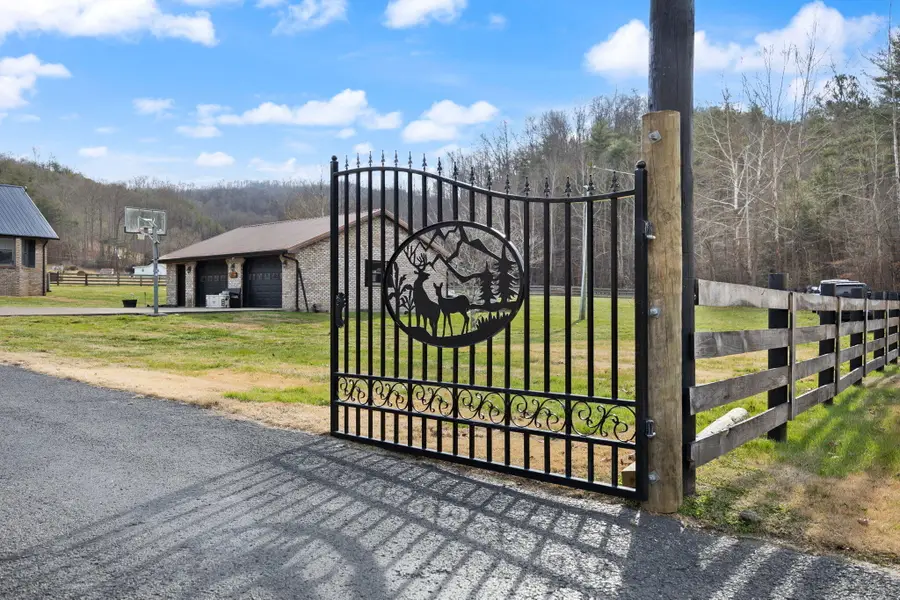 23 California, Coldiron, KY 40819 - Image #3