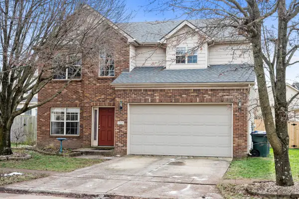 2820 Michelle Park, Lexington, KY 40511