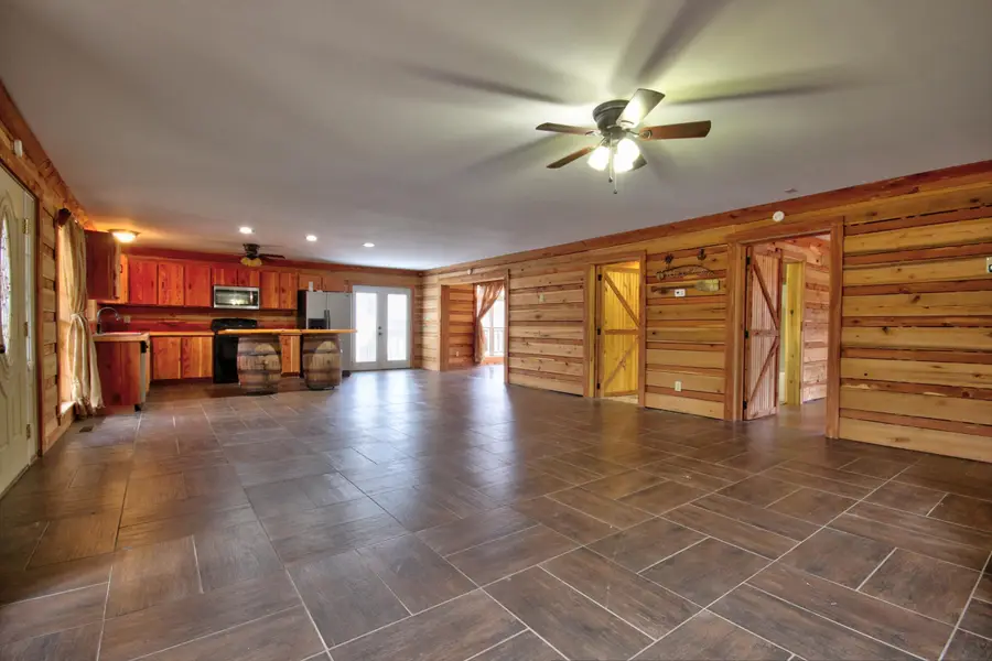61 Natchez Trace, Cadiz, KY 42211 - Image #2