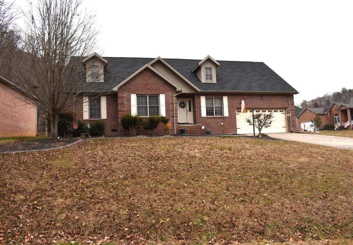 314 Picadilly Court, Middlesboro, KY 40965 - Image #1