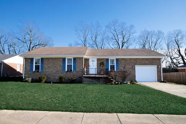 527 Sheffield Drive, Versailles, KY 40383