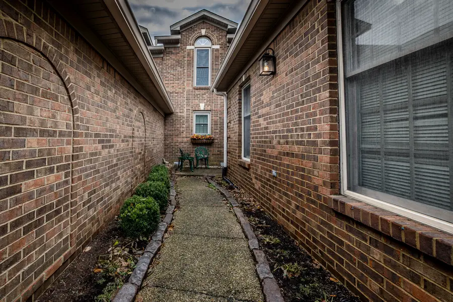 2213  Terrace Woods Court, Lexington, KY 40513 - #3