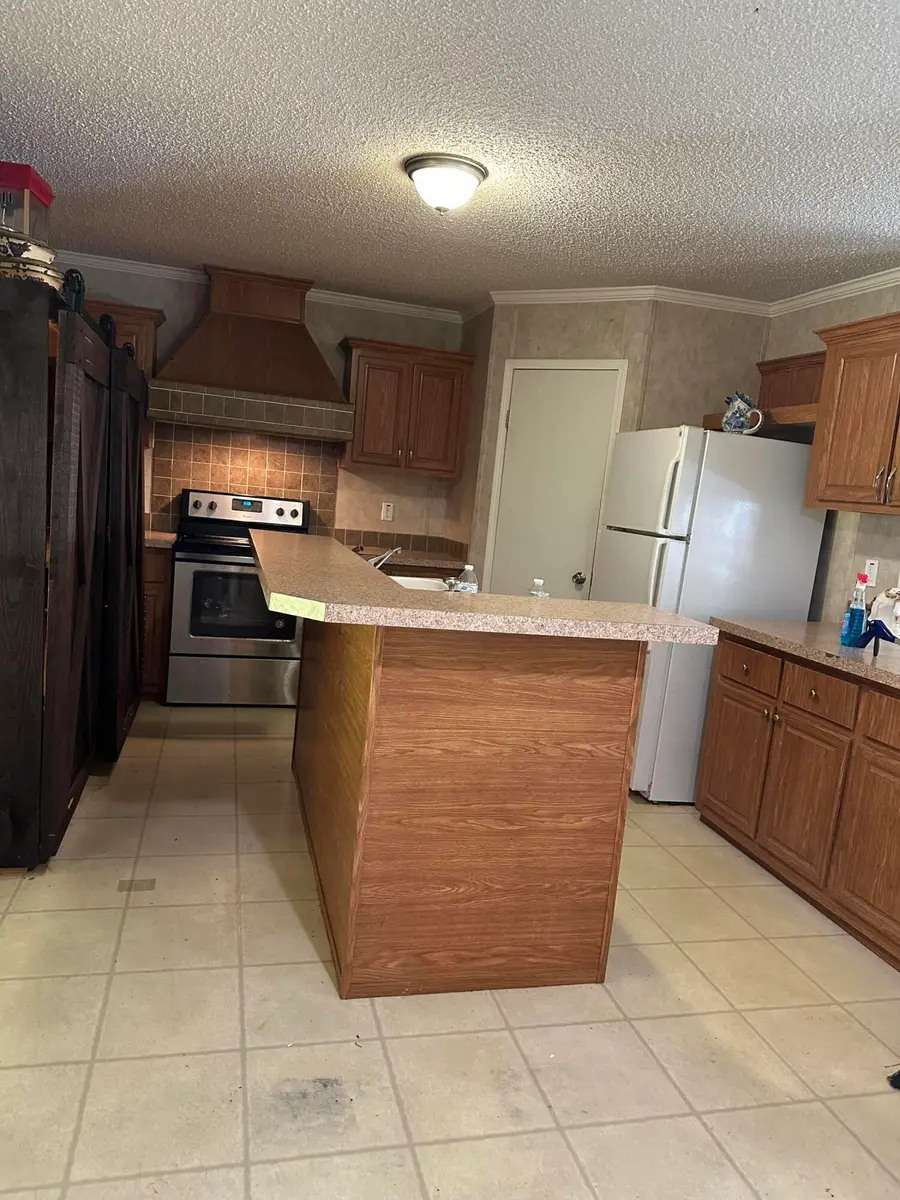 726 Hellard Road, Annville, KY 40402 - Image #3