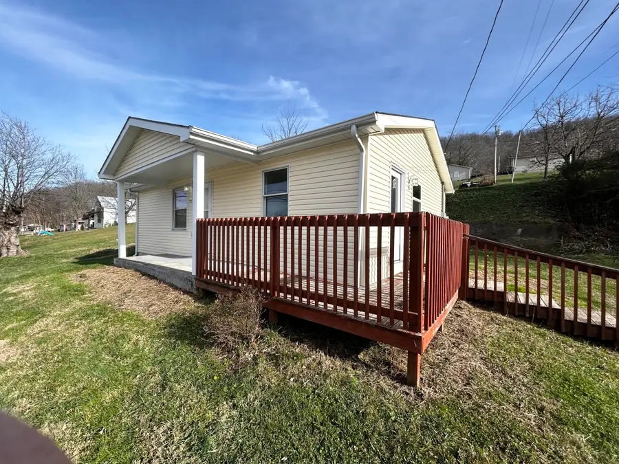 313 Fairlane Drive, Vanceburg, KY 41179 - Image #2