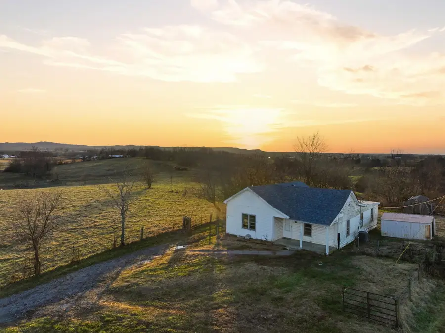 1081 Godbey Lane, Danville, KY 40422 - Image #2