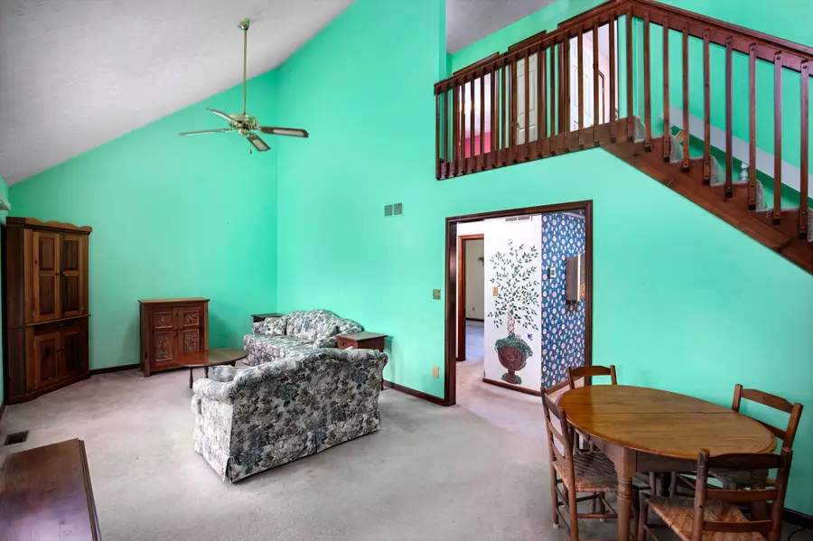 542 Berlin Drive, Versailles, KY 40383 - Image #2