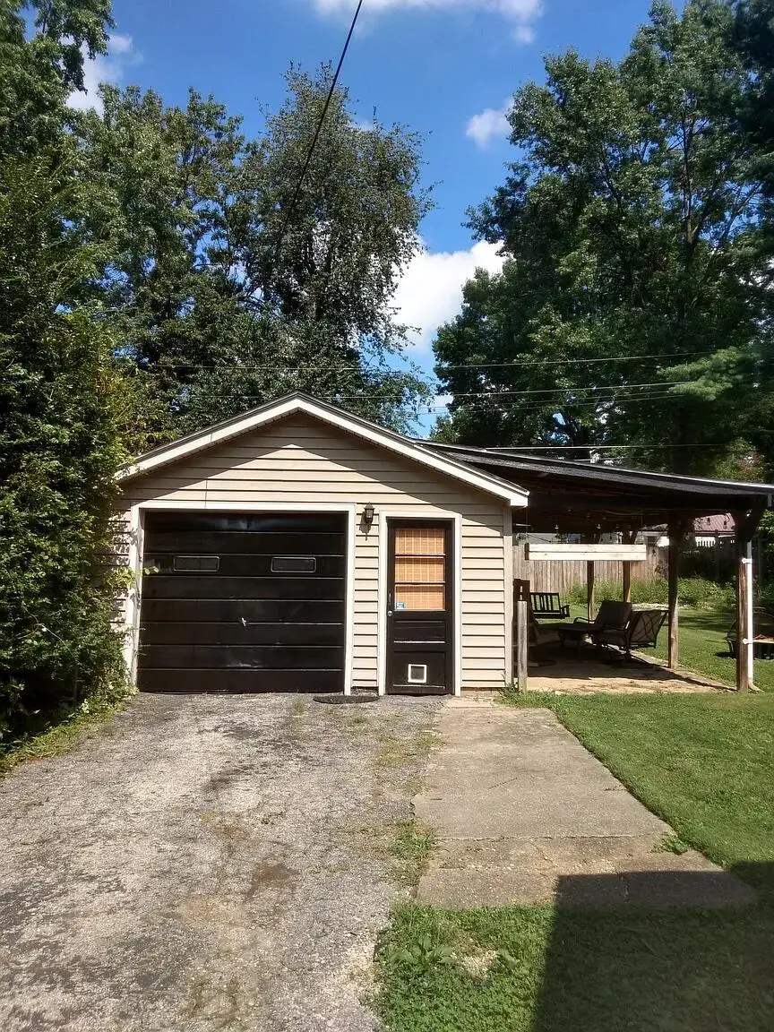 845 Furlong Drive, Lexington, KY 40504 - Image #2