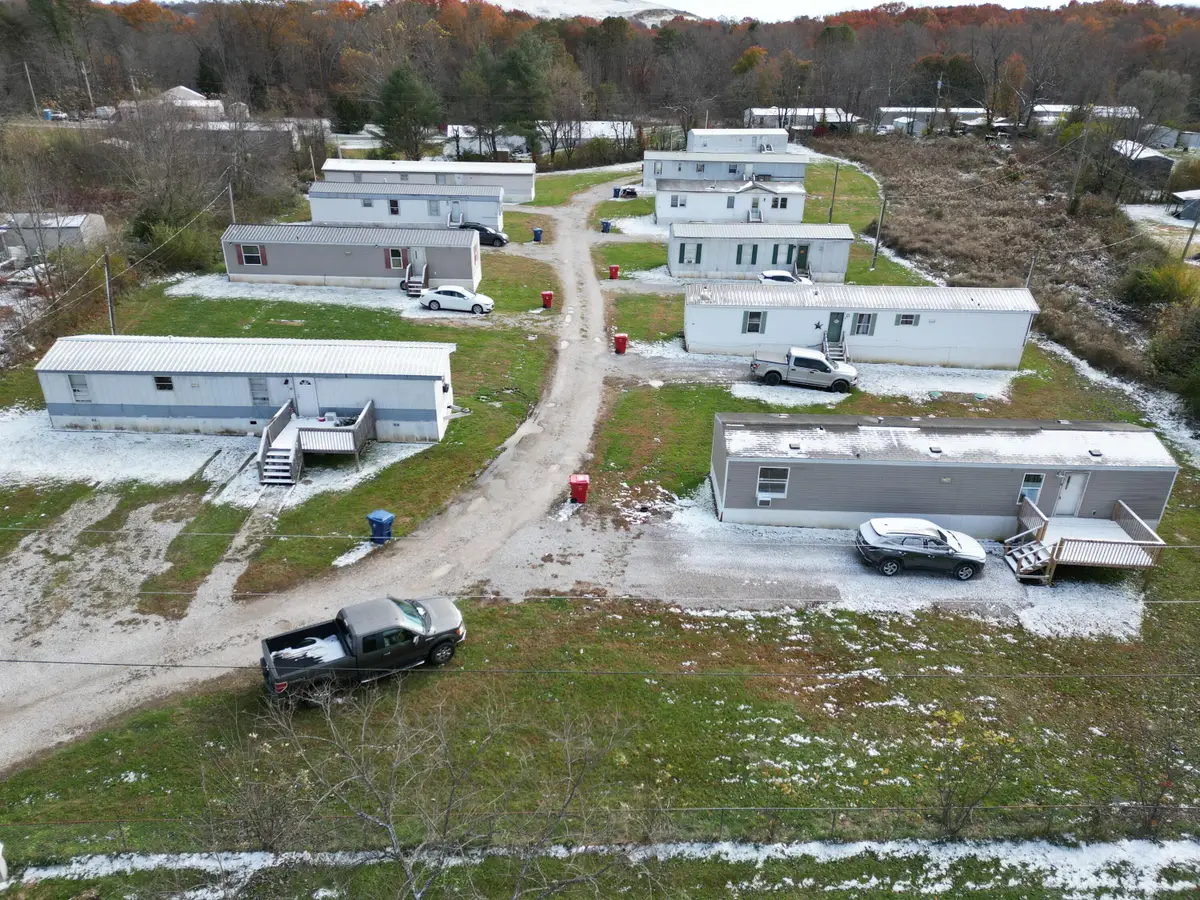 83,90,106,111,118,127,132 Maverick Drive #1-10, London, KY 40744 - Image #1