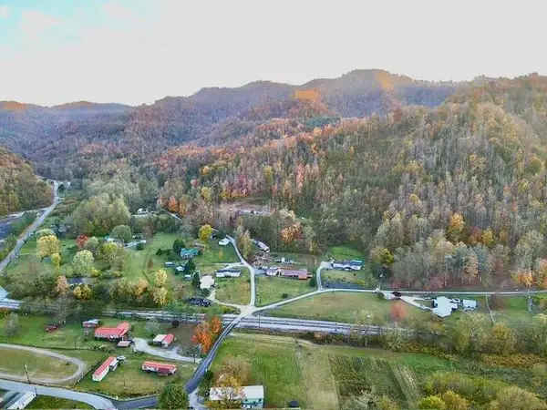 9999 Highway 3451, Harlan, KY 40831