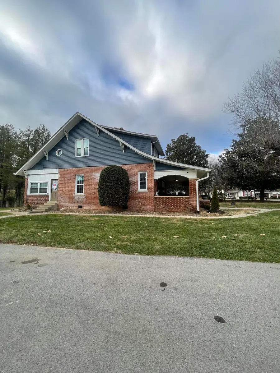 227 Clark Street, Barbourville, KY 40906 - Image #2