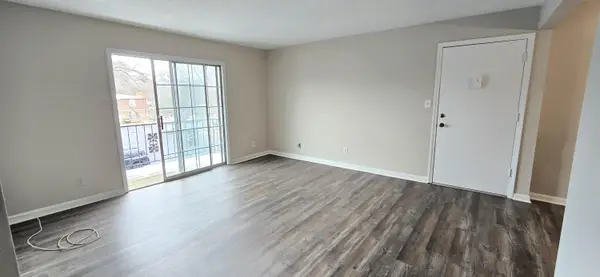 202 Flanders Court #5, Louisville, KY 40218