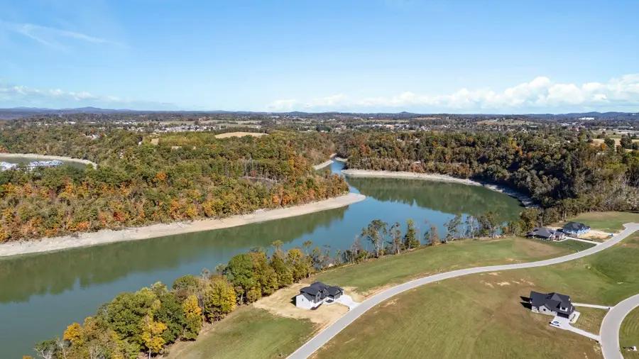 849 Lakemere Drive, Somerset, KY 42503 - Image #3