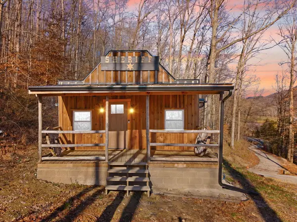 414 Upper Cane Creek Road, Stanton, KY 40380