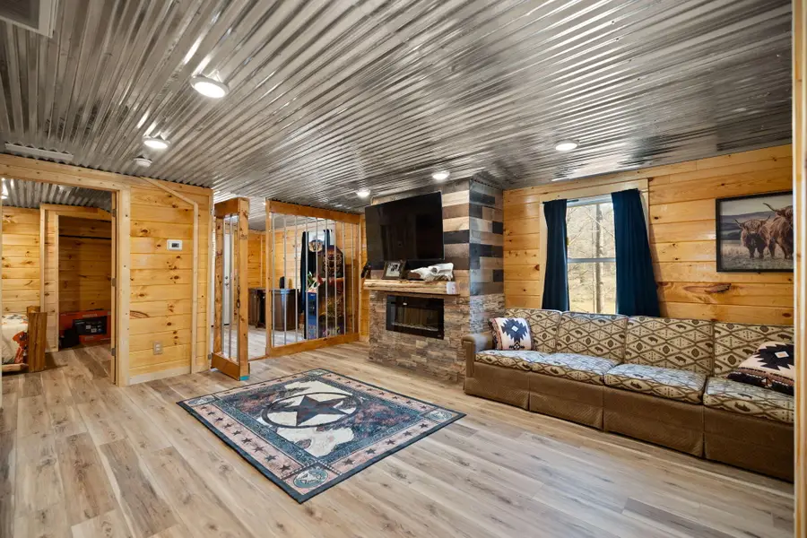 414 Upper Cane Creek Road, Stanton, KY 40380 - Image #2