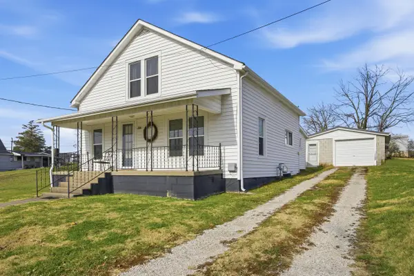 214 Bond Street, Irvine, KY 40336