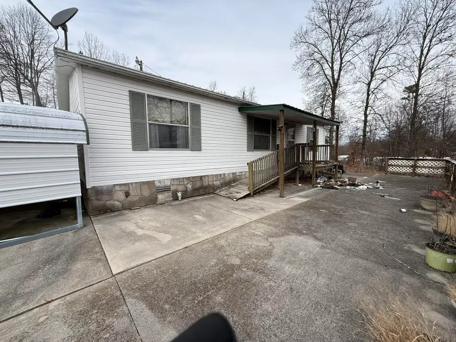 89 Denton Phelps Road, Somerset, KY 42501 - Image #2