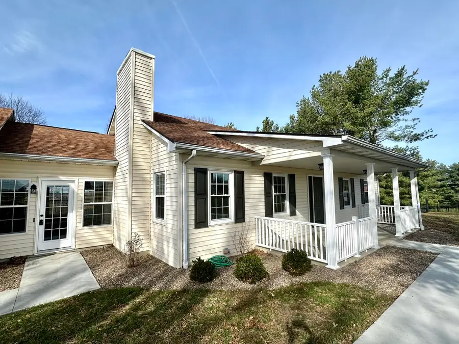 132 Royalty Drive, Lancaster, KY 40444 - Image #2