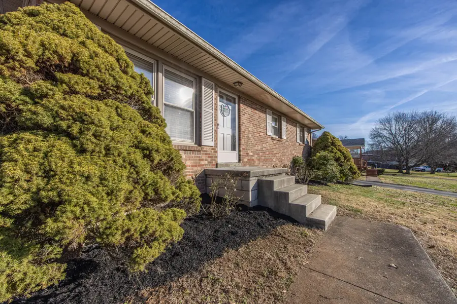 608 Summit Drive, Paris, KY 40361 - Image #3