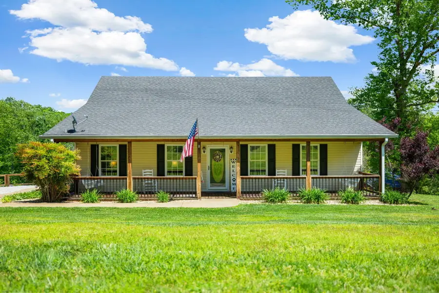 305 Lone Oak Road, Mount Vernon, KY 40456 - #2