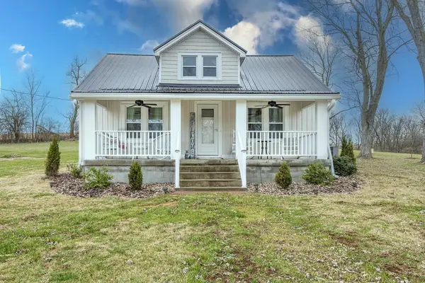 695 Stone Road, Paris, KY 40361