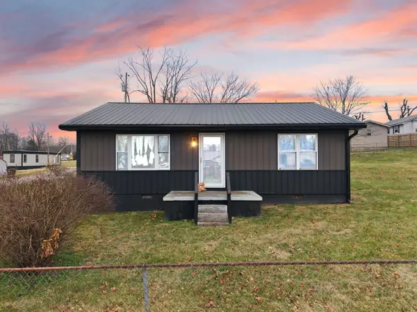 6 Arthur Street, Clay City, KY 40312