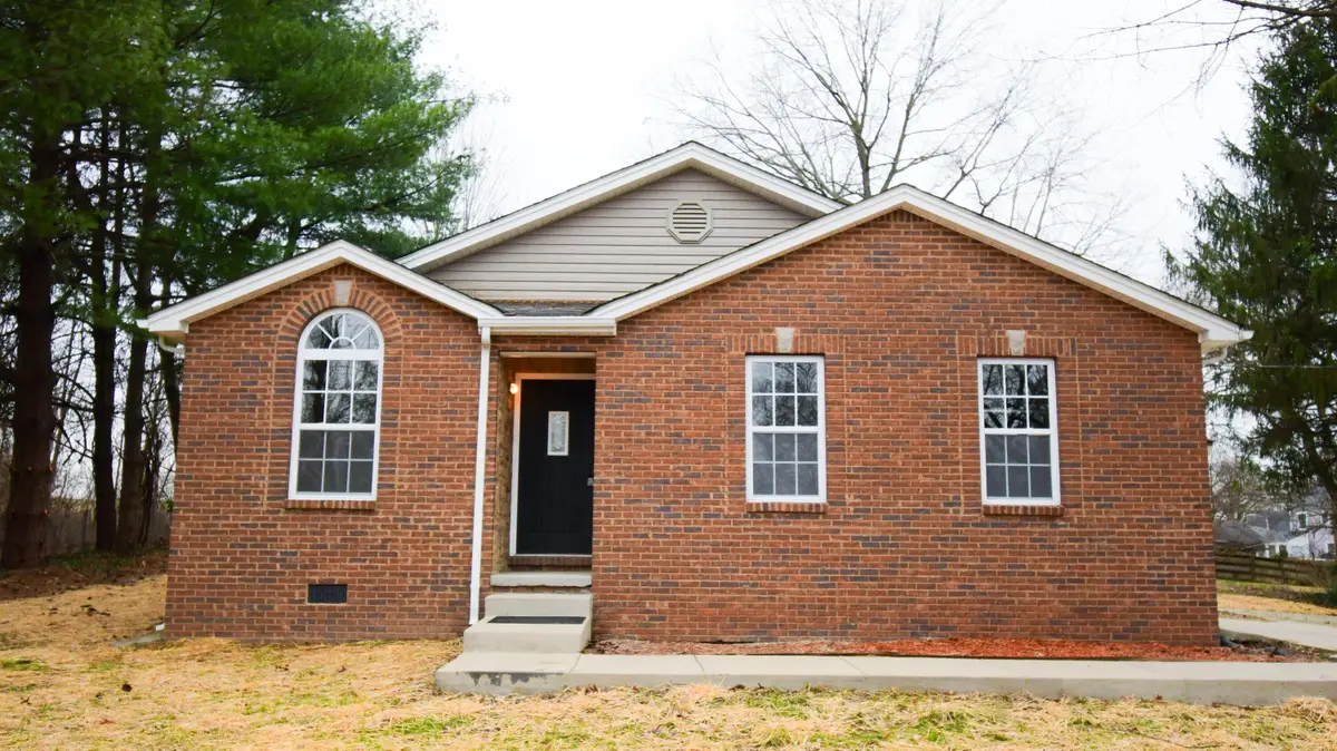109 Crestwood Drive, Frankfort, KY 40601 - Image #1
