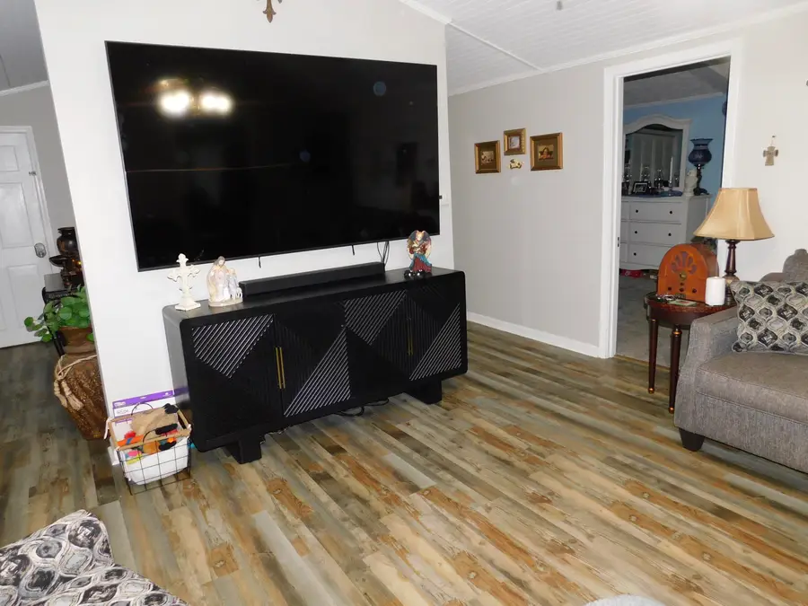 2035 Doe Creek Road, Irvine, KY 40336 - #3