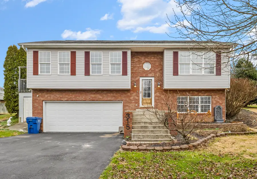 315 Old Richmond Road, London, KY 40741 - Image #2