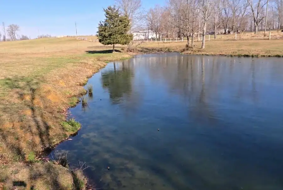 1085 Oak Grove Road, Columbia, KY 42728 - #2